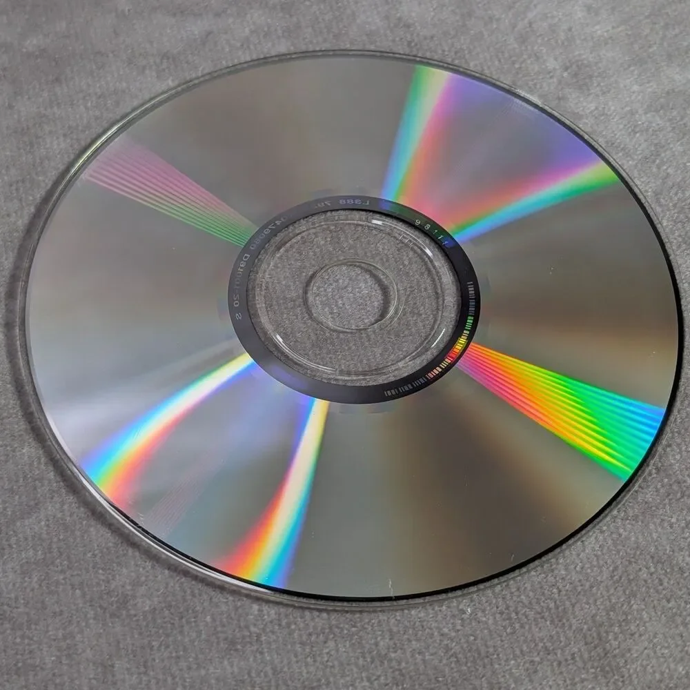 Microsoft Flight Simulator 2000 PC CD-ROM Windows Game 2 Discs